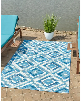 Contemporary outdoor southwestern fethiye rug - Area Rugs