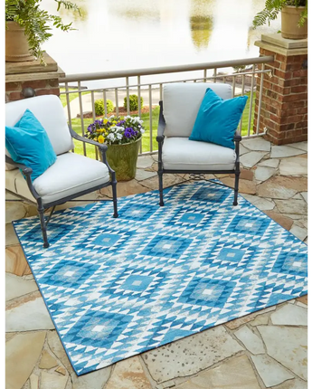 Contemporary outdoor southwestern fethiye rug - Area Rugs