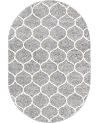 Geometric rounded trellis frieze rug (square oval &