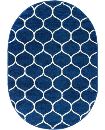 Geometric rounded trellis frieze rug (square oval &