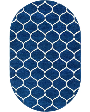 Geometric rounded trellis frieze rug (square oval &