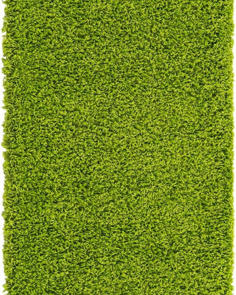 Solid shag area rug - Grass Green / Runner / 2’ 6 x 10’