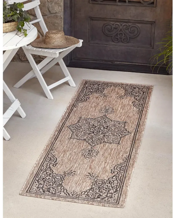 Traditional outdoor traditional antique rug - Area Rugs