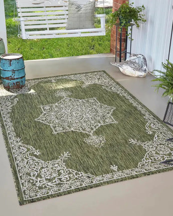 Traditional outdoor traditional antique rug - Area Rugs