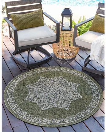 Traditional outdoor traditional antique rug - Area Rugs