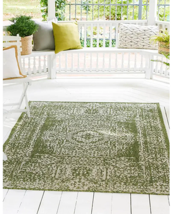 Traditional outdoor traditional timeworn rug - Area Rugs