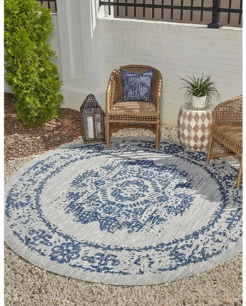 Traditional outdoor traditional timeworn rug - Area Rugs