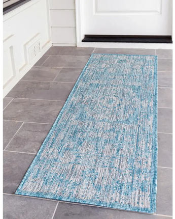 Traditional outdoor traditional timeworn rug - Area Rugs