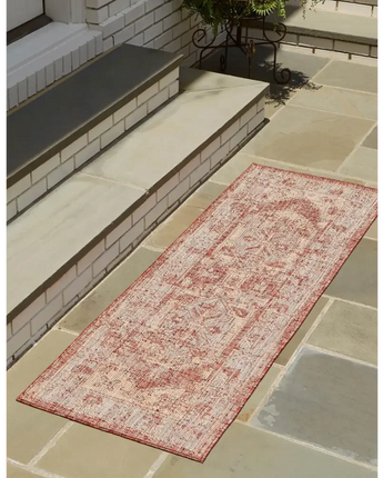 Traditional outdoor traditional valeria rug - Area Rugs