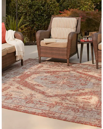 Traditional outdoor traditional valeria rug - Area Rugs